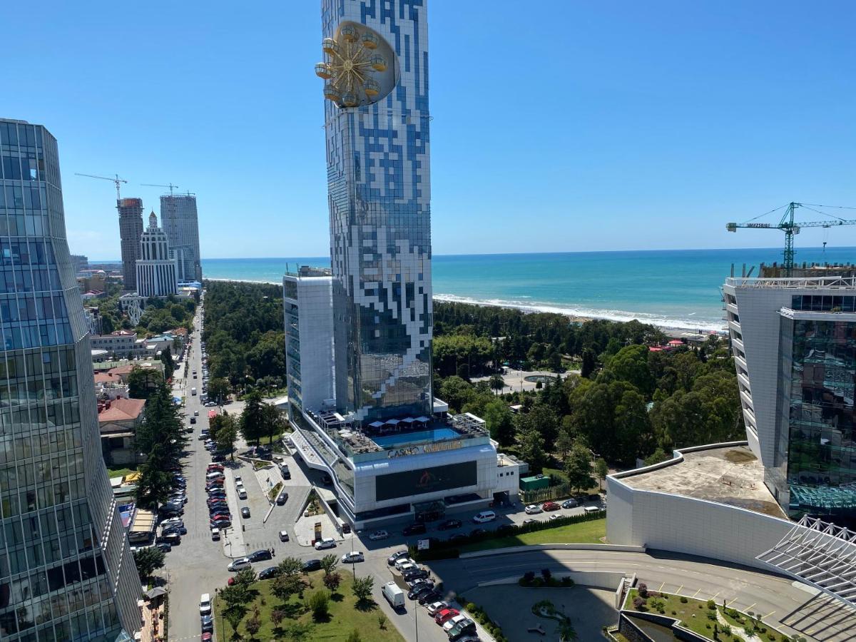 Apartment In Porta Batumi Tower Exterior photo