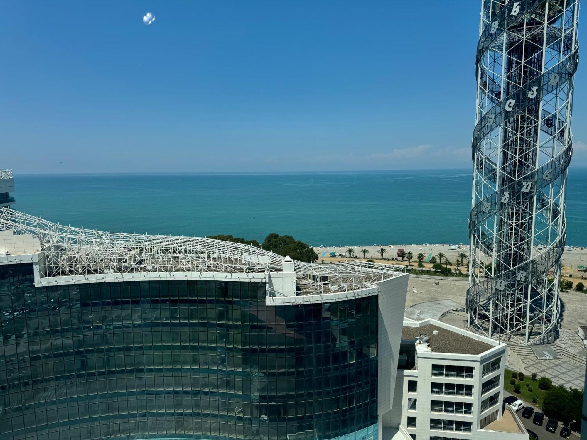 Apartment In Porta Batumi Tower Exterior photo